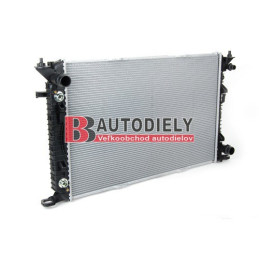 AUDI A4 SEDAN/AVANT 1/2012- Vodný chladič /2,7TDi-3,0TDi-3,2 V6- S4/-automatická prevodovka
